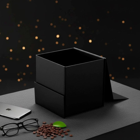 Подарункова коробка 21 х 21 см Bergamo Siena (чорний)