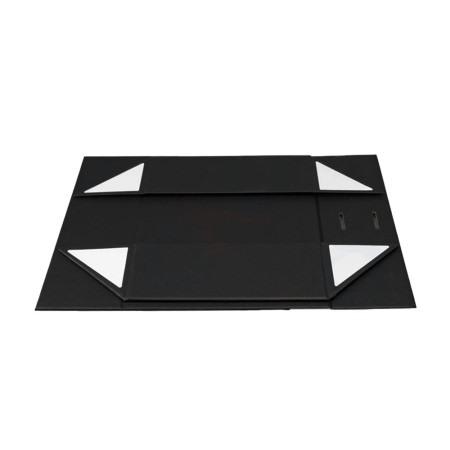 Подарункова коробка 24 х 18 см Bergamo Aurum (чорний)