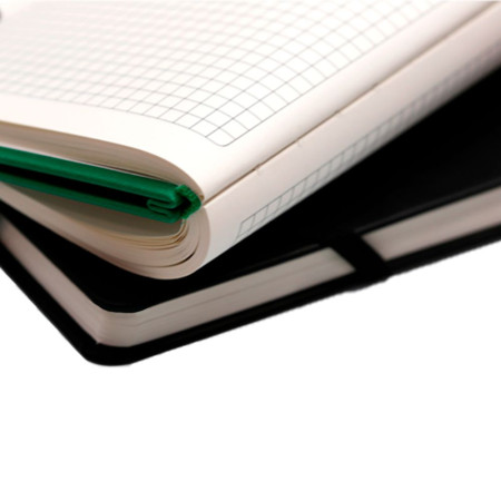 Блокнот в клітинку А5 Berganote Hard, тверда обкладинка (зелений) Блокнот в клітинку А5 Berganote Hard, тверда обкладинка (зелений)