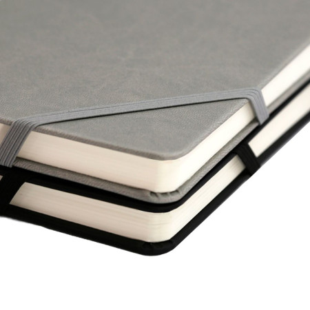 Блокнот в клітинку А5 Berganote Hard, тверда обкладинка (сірий) Блокнот в клітинку А5 Berganote Hard, тверда обкладинка (сірий)