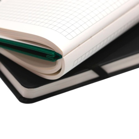 Блокнот в клітинку А5 Berganote Hard, тверда обкладинка (темно-зелений) Блокнот в клітинку А5 Berganote Hard, тверда обкладинка (темно-зелений)