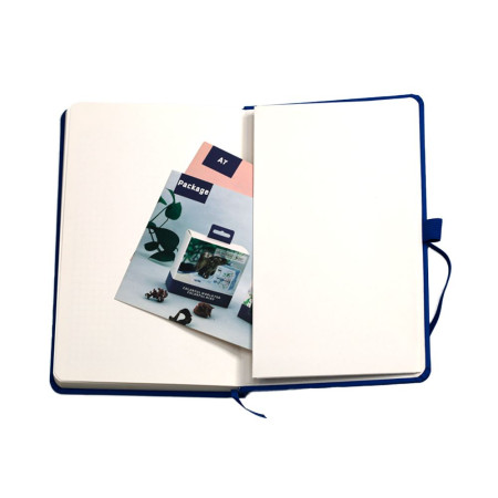 Блокнот в клітинку А5 Berganote Soft, тверда обкладинка (синій) Блокнот в клітинку А5 Berganote Soft, тверда обкладинка (синій)