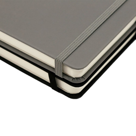 Блокнот в клітинку А5 Berganote Soft, тверда обкладинка (сірий) Блокнот в клітинку А5 Berganote Soft, тверда обкладинка (сірий)