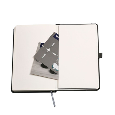 Блокнот в клітинку А5 Berganote Soft, тверда обкладинка (сірий) Блокнот в клітинку А5 Berganote Soft, тверда обкладинка (сірий)