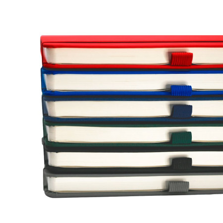 Блокнот в клітинку А5 Berganote Soft, тверда обкладинка (чорний)