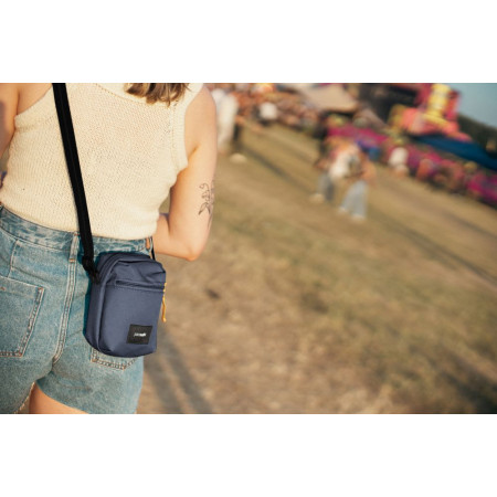 Сумка через плече антизлодій Pacsafe GO Micro Crossbody (темно-синій/жовтий)