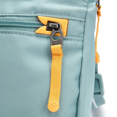 Сумка через плече антизлодій Pacsafe GO Saddle Crossbody (свіжий м'ятний)